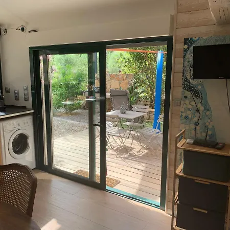 Cabanon * Sanary-sur-Mer